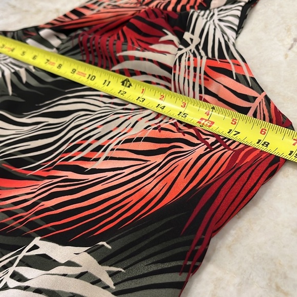 White House Black Market | A-Line Halter Palm Frond Dress | Red Multi | 4 - Picture 10 of 11